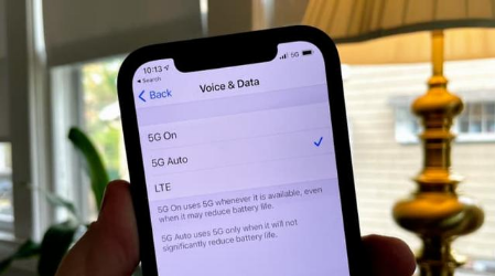 阜新苹果手机维修分享iPhone 12如何打开或关闭5G网络 