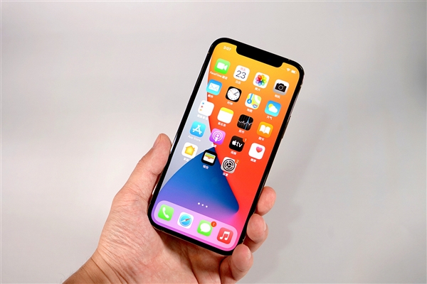 阜新苹果手机维修分享iOS 14.2修订版已到，专属iPhone 12系列 